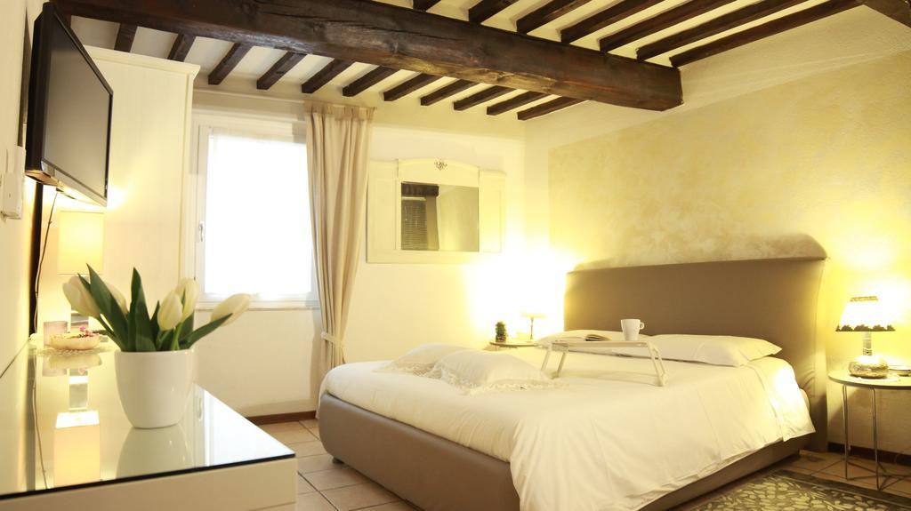 Comecasatua - Il Vicoletto Verona Exteriör bild